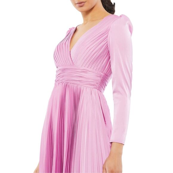 MAC DUGGAL PLEATED LONG SLEEVE V-NECK GOWN US 10 $458 - Picture 3 of 10